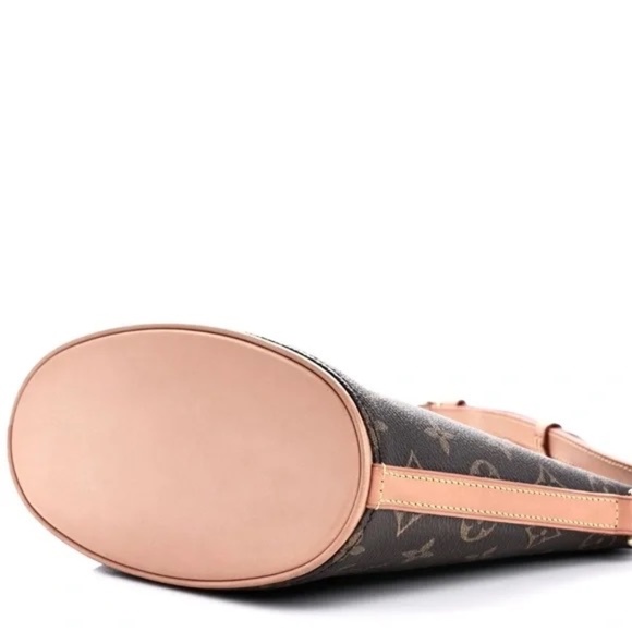 Louis Vuitton Drouot Monogram Crossbody - Picture 7 of 12